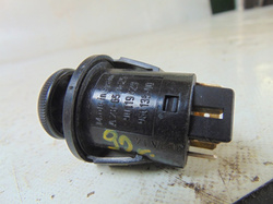 OPEL CORSA A 1.3 90r PRZEŁĄCZNIK NAWIEWU 90119429