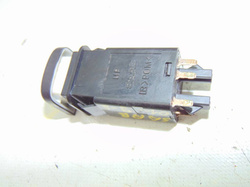 SAAB 9-5 95 I 3.0 01r PRZYCISK PRZEŁACZNIK TCS