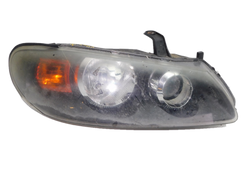 NISSAN ALMERA N16 1.8 03r LIFT LAMPA PRAWY PRZÓD