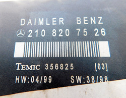 MERCEDES W210 LIFT KOMBI 2.7 01r MODUŁ DRZWI LEWY PRZÓD 2108207526