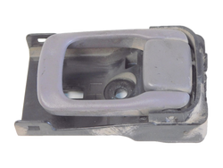 NISSAN SERENA  95r KLAMKA WEWNĘTRZNA LEWY PRZÓD