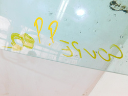 HYUNDAI COUPE TIBURON II GK 2.7 07r SZYBA DRZWI PRAWY PRZÓD 