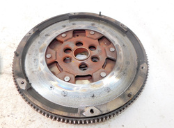 SKODA OCTAVIA II 2005r SPRZĘGŁO KOMPLETNE DWUMASA KOŁO ZAMACHOWE 