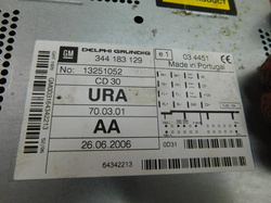 OPEL ZAFIRA B 1.6 16V 07r RADIO CD 132511052 