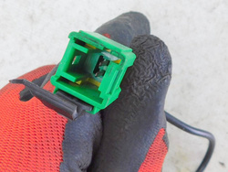 CITROEN C6 2.7 HDI 07r ZAPINKA KLAMRA PASÓW LEWA TYLNA 6143175F1904