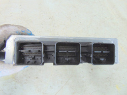 FORD FOCUS Mk1 2.0 16V 06R KOMPUTER 6S4A-12A650-TB