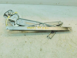 TOYOTA YARIS II 1.4 D4D PODNOŚNIK SZYBY PRAWY PRZÓD