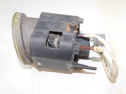 NISSAN X-TRAIL T30 2005r HALOGEN PRAWY 