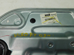 VOLVO V50 2005r PODNOSNIK SZYBY PRAWY TYŁ