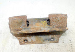 MITSUBISHI CANTER 3.3 TD 95r PODUSZKA SKRZYNI BIEGÓW GÓRNA 