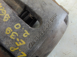 BMW E39 520 2.0 96r ZACISK LEWY PRZÓD