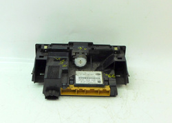 AUDI A4 B5 1.6 99r LIFT PANEL STEROWNIK NAWIEWU KLIMATYZACJI 8D0820043M