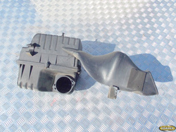 SSANGYONG RODIUS 2.7 05r  OBUDOWA FILTRA POWIETRZA