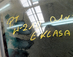 MERCEDES W210 LIFT KOMBI 2.7 01r SZYBA PRAWY TYŁ 