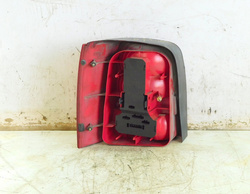 VW PASSAT B5 1.9 TDI 98r LAMPA PRAWY TYŁ KOMBI 