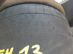 VOLVO FH12 CHIŃCZYK 05r. PODUSZKA KABINY TYŁ