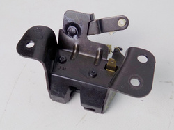 HYUNDAI TUCSON 2.0 2008r - ZAMEK SZYBY KLAPY TYŁ