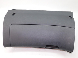 SKODA OCTAVIA II 2005r SCHOWEK PASAŻERA