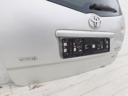 TOYOTA COROLLA VERSO E120 2.0D 2005r KLAPA POKRYWA BAGAŻNIKA TYŁ LAKIER 1C0