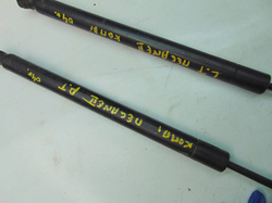 RENAULT MEGANE II 04r SIŁOWNIKI KLAPY BAGAŻN KOMBI