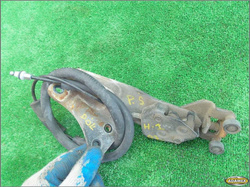 HYUNDAI H-1 H1 OGRANICZNIK DRZWI PRZESUWNYCH DÓŁ