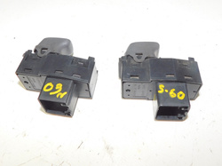 VOLVO S60 I 03r PRZEŁĄCZNIK SZYBY TYŁ LEWY PRAWY