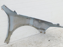 SKODA OCTAVIA II 2005r BŁOTNIK LEWY PRZÓD LA7W