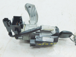 TOYOTA COROLLA E12 1.4 03r STACYJKA Z KLUCZYKIEM 45020-02-4