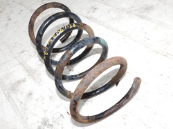 VOLVO V70 2.4 D5 2002r SPRĘŻYNA TYŁ