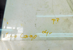 IVECO EUROCARGO 80E21 17,5" 5,9L 04r SZYBA PRAWY PRZÓD