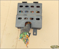 HYUNDAI MATRIX 1.5CRDI 03r SKRZYNKA BEZPIECZNIKÓW