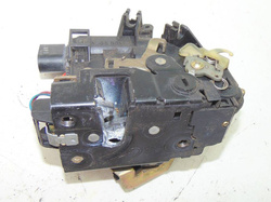 AUDI A6 C5 2.8 98r ZAMEK DRZWI TYŁ PRAWY