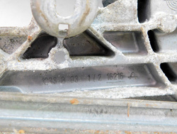 MERCEDES W210 LIFT KOMBI 2.7 01r MECHANIZM SILNIK WYCIERACZEK PRZÓD 3391098