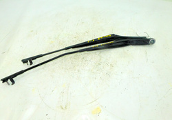 SKODA OCTAVIA II 2005r RAMIONA WYCIERACZEK PRZÓD PARA 