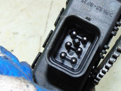 OPEL ZAFIRA A 2.0 01r PODNOŚNIK SZYBY PRZÓD PRAWY