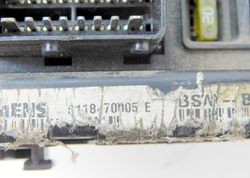 CITROEN C5 I 2.2 HDI 02r MODUŁ BSM-B5 SKRZYNKA BEZPIECZNIKÓW 9643498680