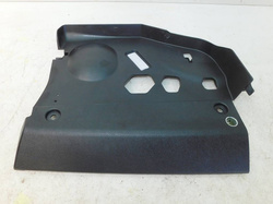 BMW F20 120i 18r OBUDOWA OSŁONA ZAŚLEPKA POD DESKĘ PRAWA EU 9205397