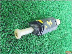 SEAT CORDOBA I 1.6 8V 94r - CZUJNIK STOP