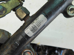 DISCOVERY III L319 2.7D 190KM 04r LISTWA WTRYSKOWA