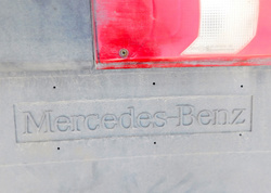 MB ACTROS MP4 12r EURO 5 NADKOLE LAMPA BŁOTNIK PRAWY TYŁ 