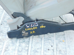 RENAULT KANGOO II 08r FOTEL SIEDZENIE PASAŻERA PRAWY PRZÓD