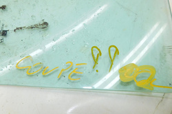 HYUNDAI COUPE TIBURON II GK 2.7 07r SZYBA DRZWI PRAWY PRZÓD 