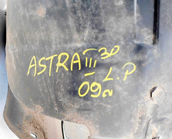 OPEL ASTRA H III  1.4 90KM 09 GTC NADKOLE LEWY PRZÓD 