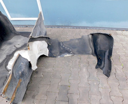 DAF XF 105 460KM 2012r WYGŁUSZENIE OSŁONA SILNIKA KABINY 1683840 KOMPLET 