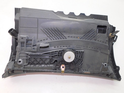 SKODA OCTAVIA II 2005r SCHOWEK PASAŻERA