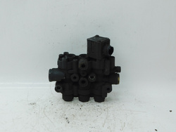 MERCEDES ECONIC 957.661 03 ATEGO ACTROS ZAWÓR REGULACJI PODUSZEK 472901016