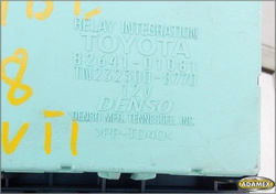 PONTIAC VIBE MATRIX 1.8 2006r - SKRZYNKA MODUŁ BSI