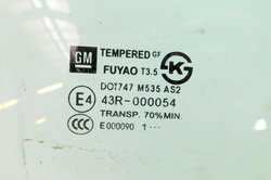 CHEVROLET ORLANDO 12r 2.0D SZYBA DRZWI PRAWY TYŁ 