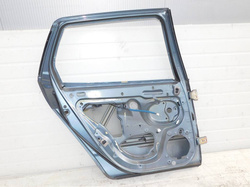 PEUGEOT 407 SW 2.2B 2005r DRZWI LEWY TYŁ