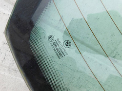 BMW E36 316 1.6B 94r SEDAN SZYBA  Z KLAPY TYŁ